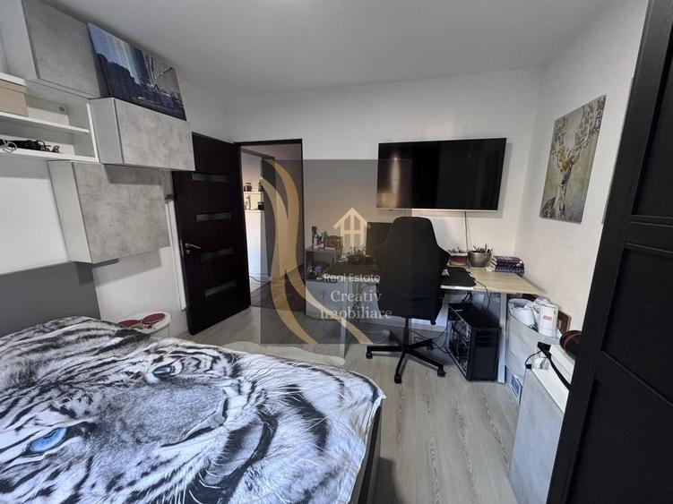 Apartament cu 3 camere semidecomandat în Ștefan cel Mare