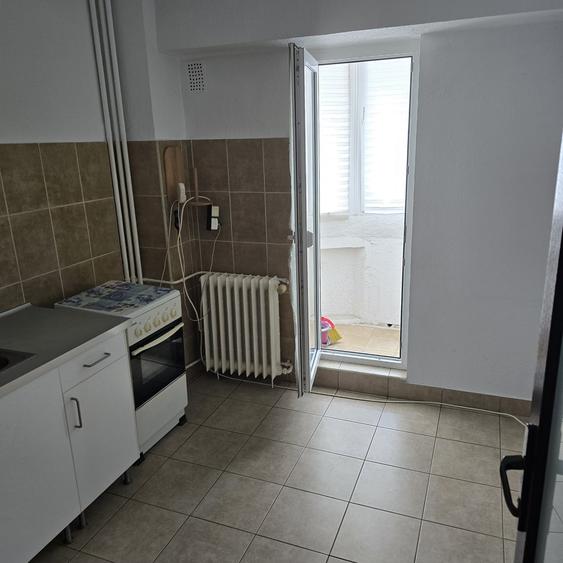 Garsonieră decomandată în Matei Voievod