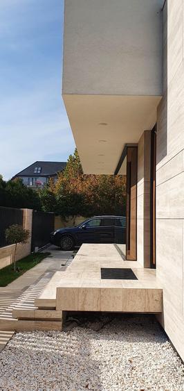 Casă individuală cu 5 camere cu Piscina în Sisești