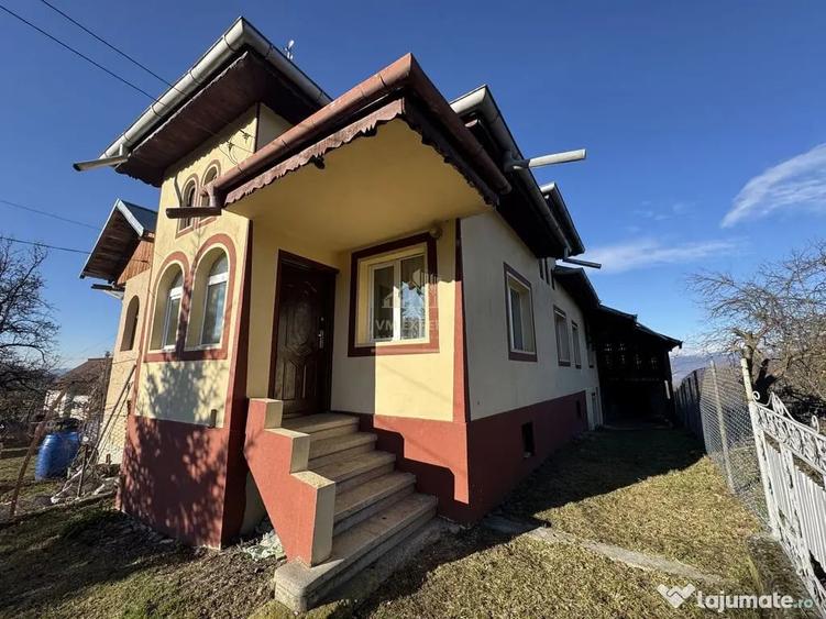 Casă cu 3 camere cu Teren 1709 Mp în Mățău