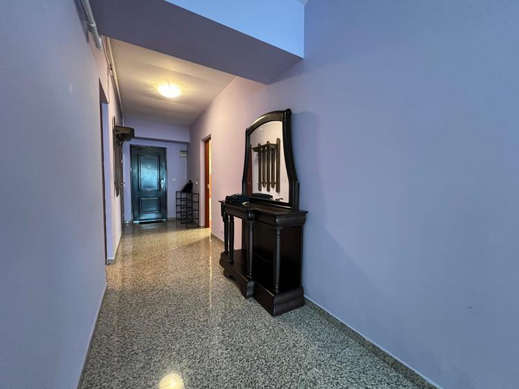 Apartament cu 2 camere decomandat în Camil Ressu