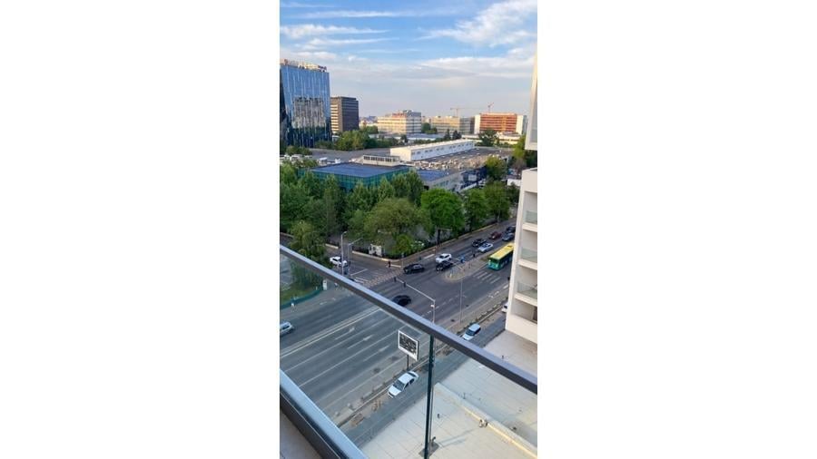 Apartament cu 3 camere decomandat în Floreasca