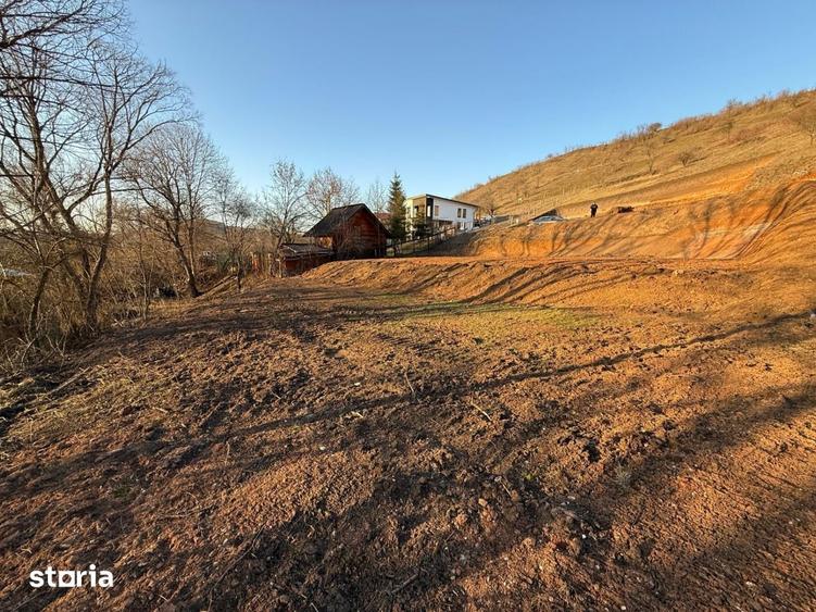 Teren de 1061 mp, în Florești