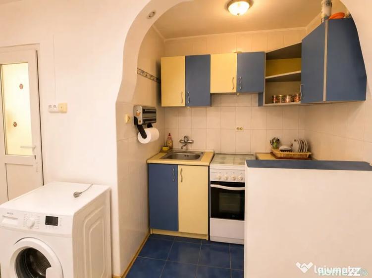 Apartament cu 2 camere decomandat în Cetății
