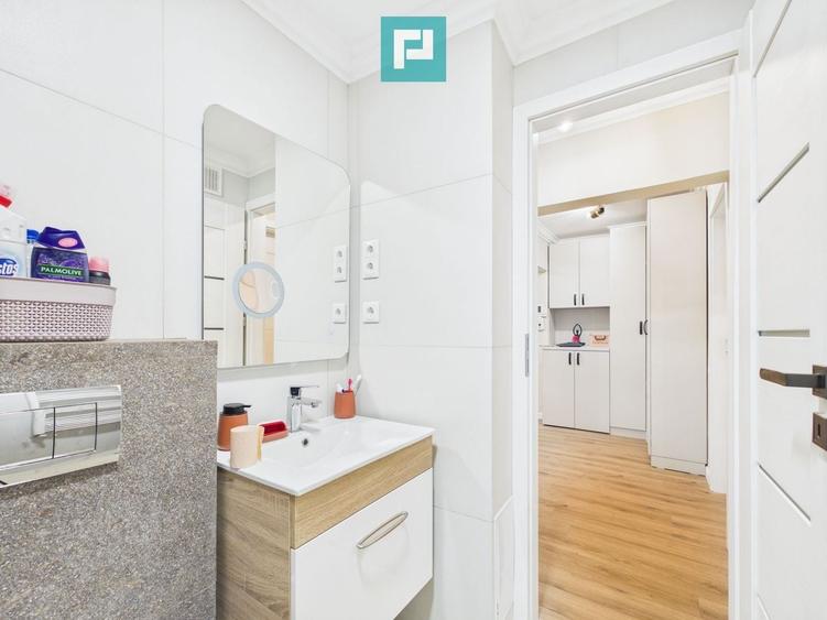 Apartament cu 3 camere decomandat, mobilat în Calea Aradului