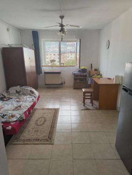 Garsonieră nedecomandată în Uzina 2