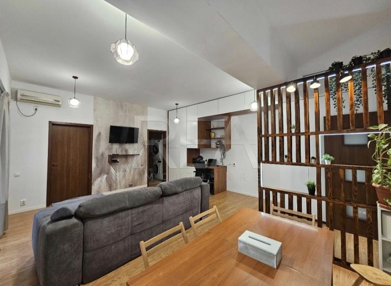 Apartament cu 2 camere semidecomandat, mobilat în Virtuții
