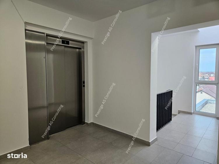Apartament cu 2 camere decomandat în Aradului