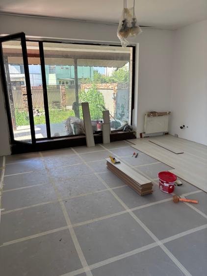 Casă individuală cu 4 camere cu Teren 300 Mp în Cernica