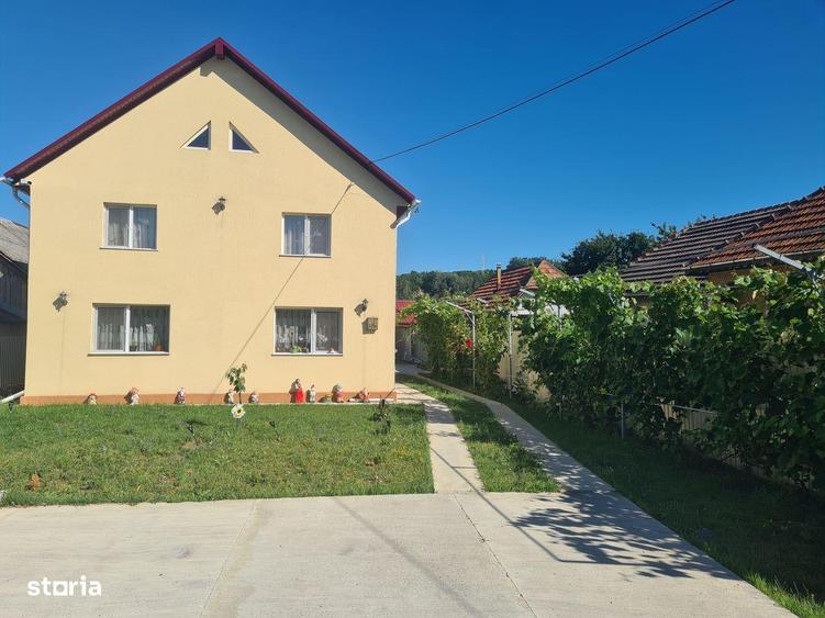 Casa 4 camere, Caiuti-Bacau - 1