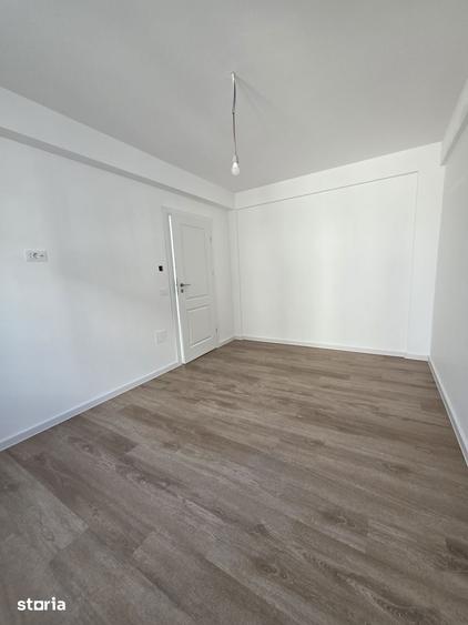 Apartament cu 3 camere în Calea București