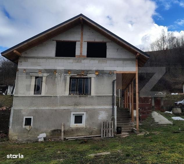 Casă cu 4 camere în Fodora