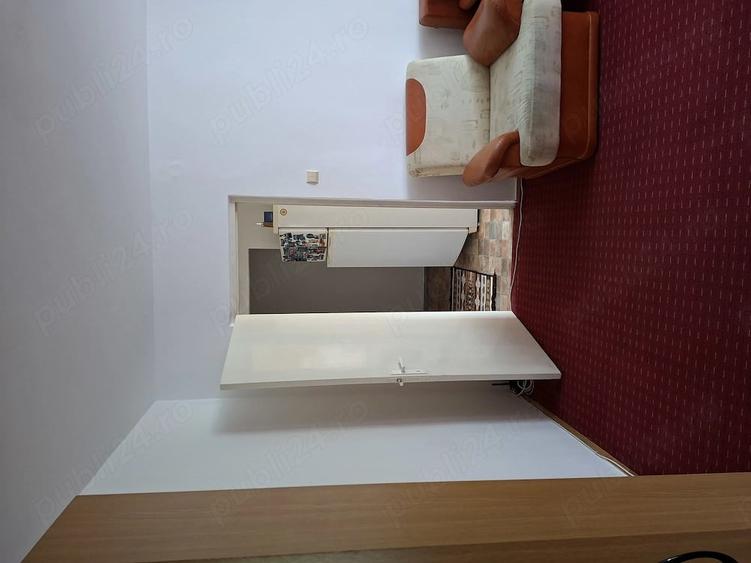 Apartament cu 2 camere semidecomandat în Florilor