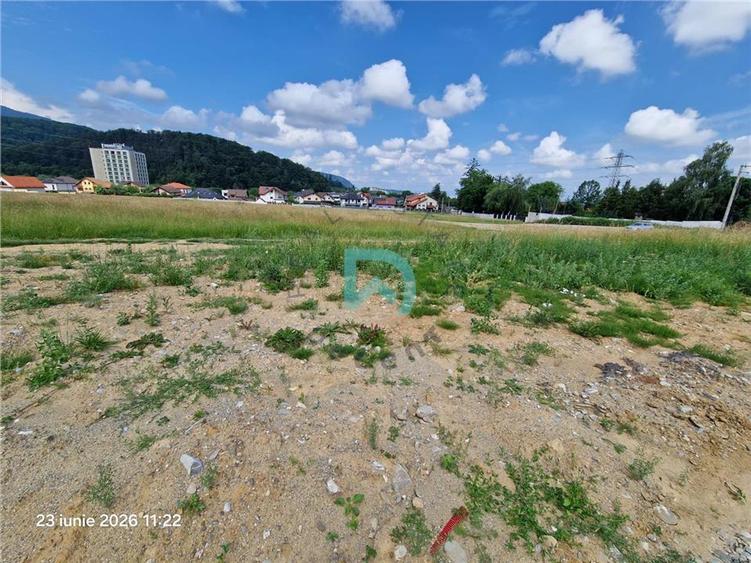 Teren Construcții intravilan de 468 mp, în Bunloc