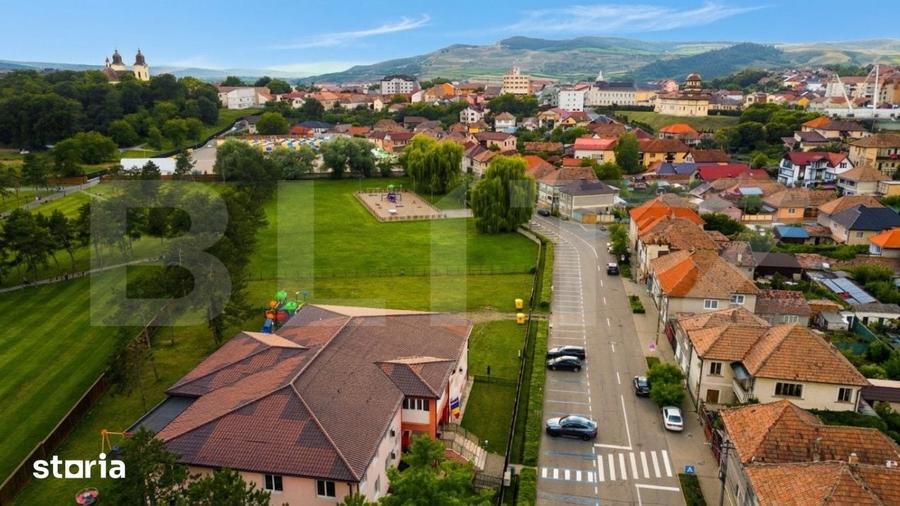 Casă cu 4 camere cu Teren 200 Mp în Central