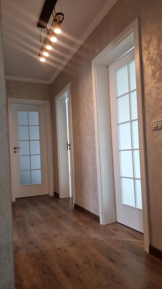 Casă individuală cu 5 camere cu Piscina în Bârnova