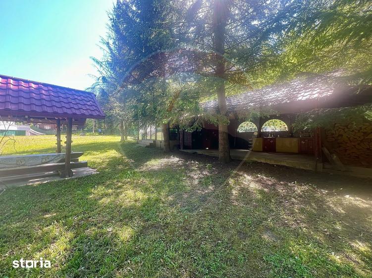 Casă cu Teren 2362 Mp în Tulnici