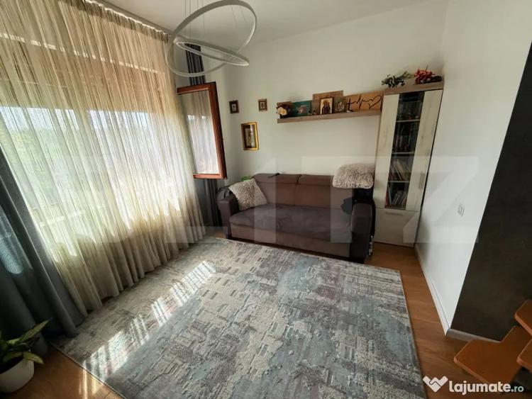 Casă cu 4 camere cu Teren 750 Mp în Central