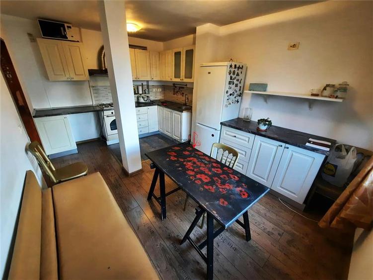 Apartament cu 3 camere decomandat în Pantelimon