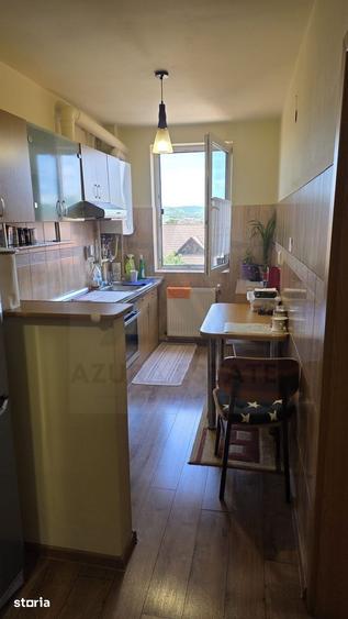 Apartament cu 2 camere decomandat, mobilat în Lazaret