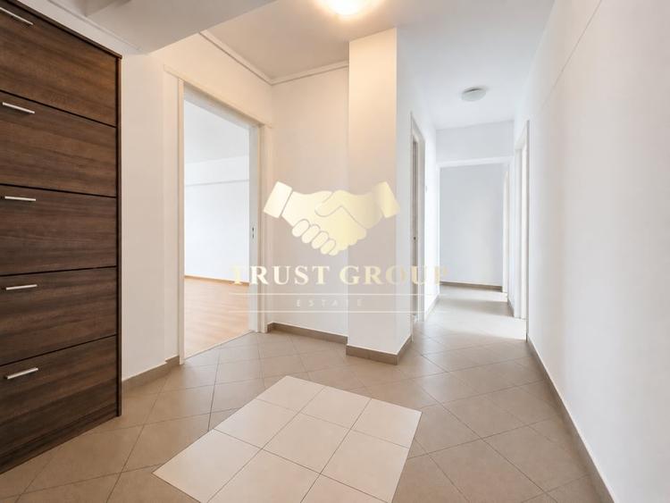 Apartament cu 4 camere decomandat în Cișmigiu