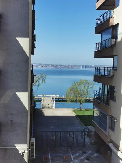 Apartament cu 3 camere, mobilat în Nord