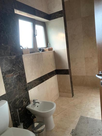 Casă individuală cu 6 camere cu Teren 1282 Mp în Brănești