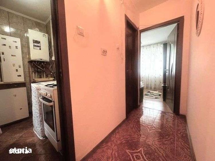 Apartament cu 4 camere în Drăgănești-Olt