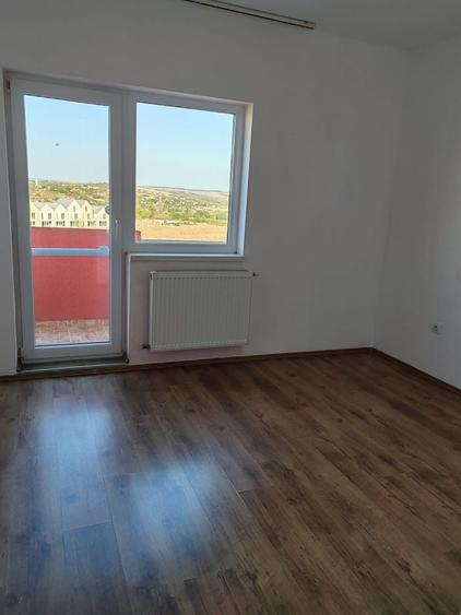 Apartament cu 2 camere decomandat în Paleu