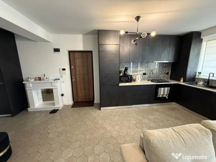 Apartament cu 2 camere decomandat în Bariera Vâlcii