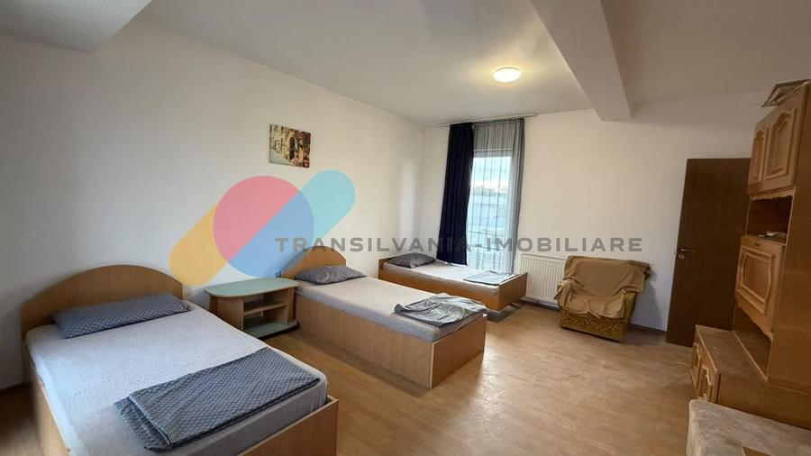 Apartament cu 3 camere semidecomandat în Someșeni