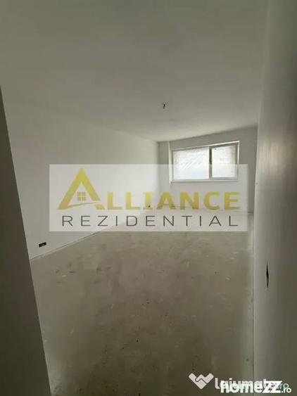Apartament cu 3 camere decomandat în Berceni