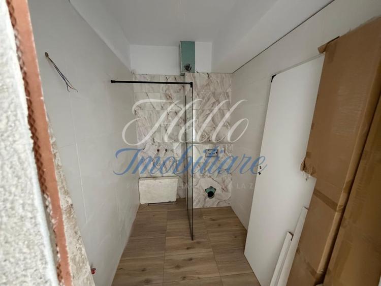 Apartament cu 2 camere semidecomandat în Florești