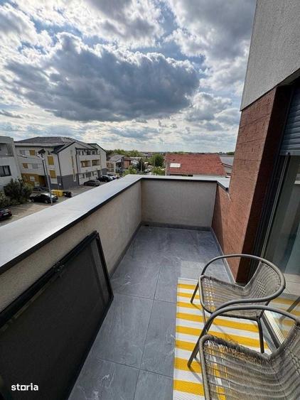 Apartament cu 3 camere decomandat în Moșnița Veche