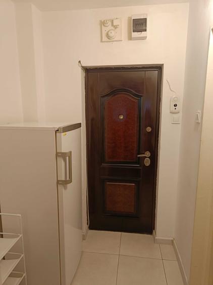 Garsonieră semidecomandată în Costin Georgian