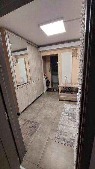 Apartament cu 3 camere în Gorjului