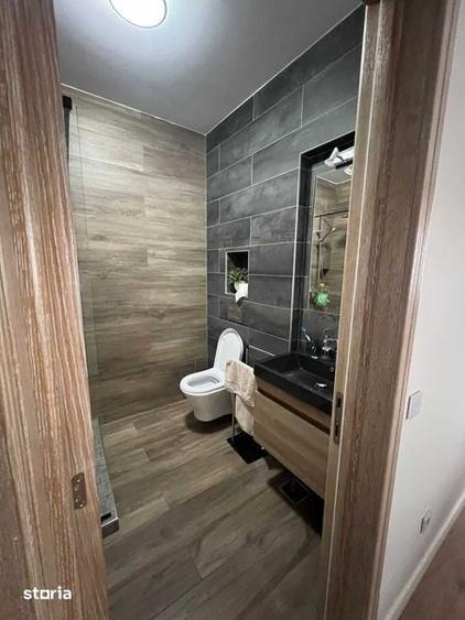 Apartament cu 3 camere în Florești