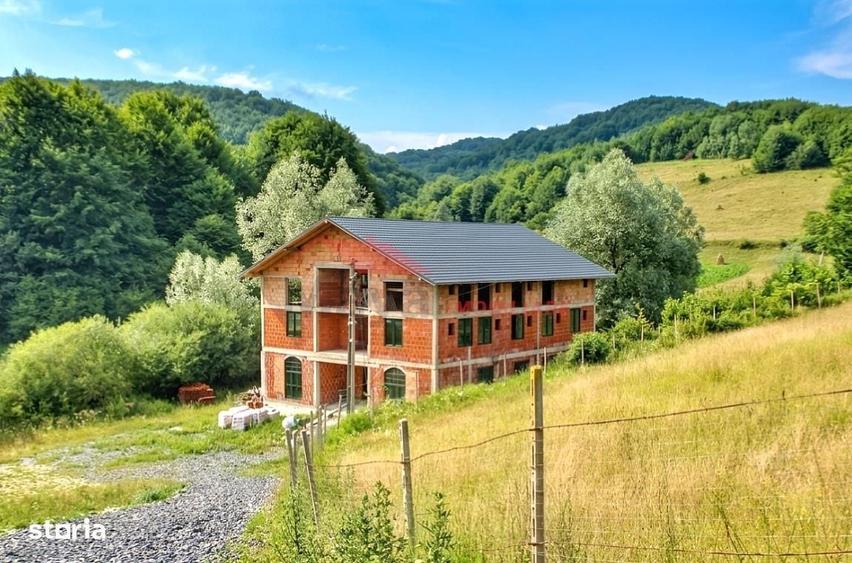 Casă cu 4 camere în Breaza