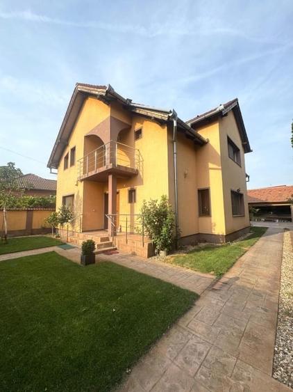 Casă individuală cu 5 camere cu Canalizare în 6 Vânători
