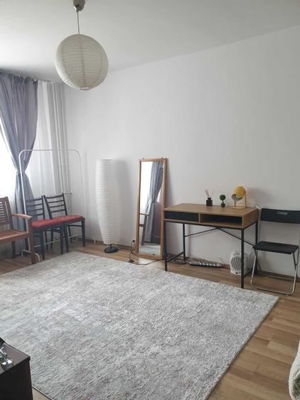 Apartament cu 3 camere decomandat în Turda