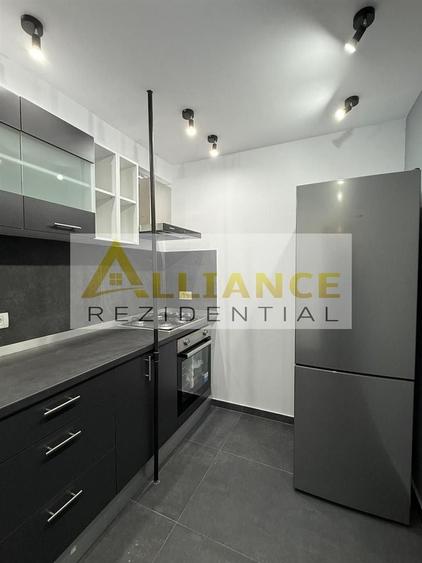 Apartament cu 2 camere semidecomandat în Giurgiului