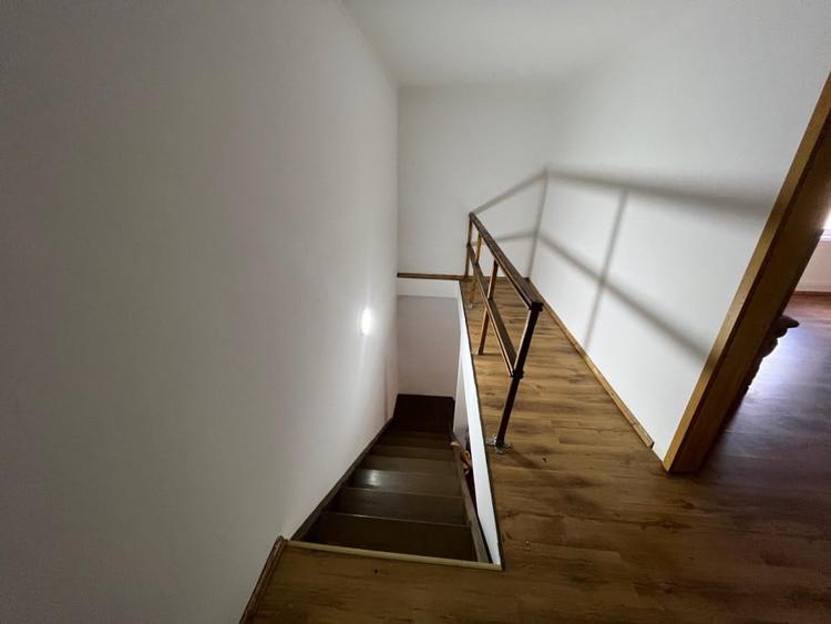 Apartament cu 3 camere decomandat, mobilat în Mehala