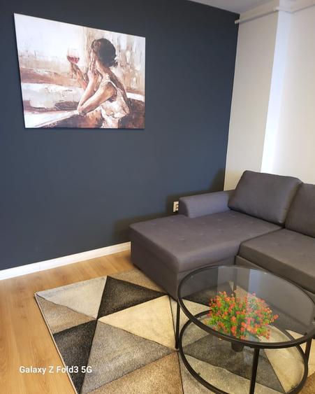 Apartament cu 2 camere semidecomandat în Florești