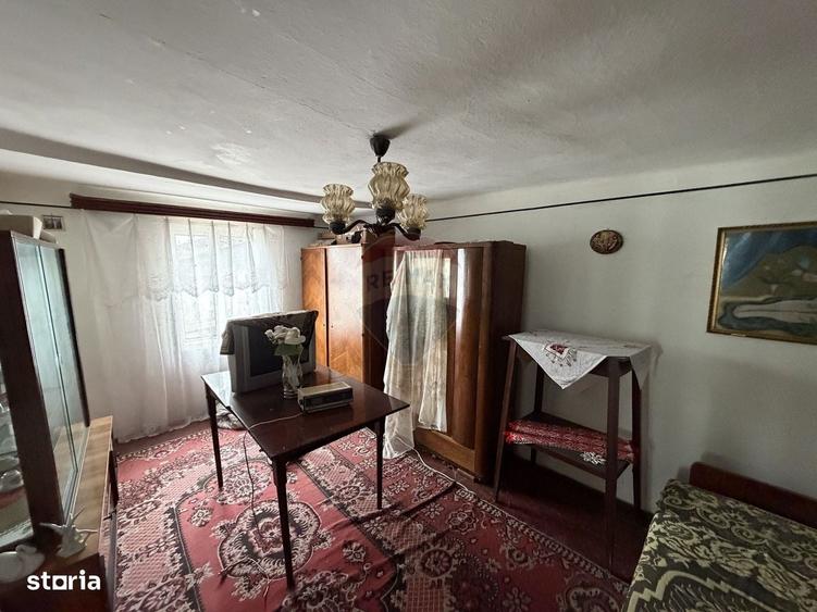 Casă cu 3 camere în Nord