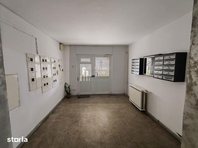 Apartament cu 2 camere decomandat, mobilat în Văcăresti