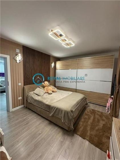 Apartament cu 3 camere decomandat, mobilat în Albert
