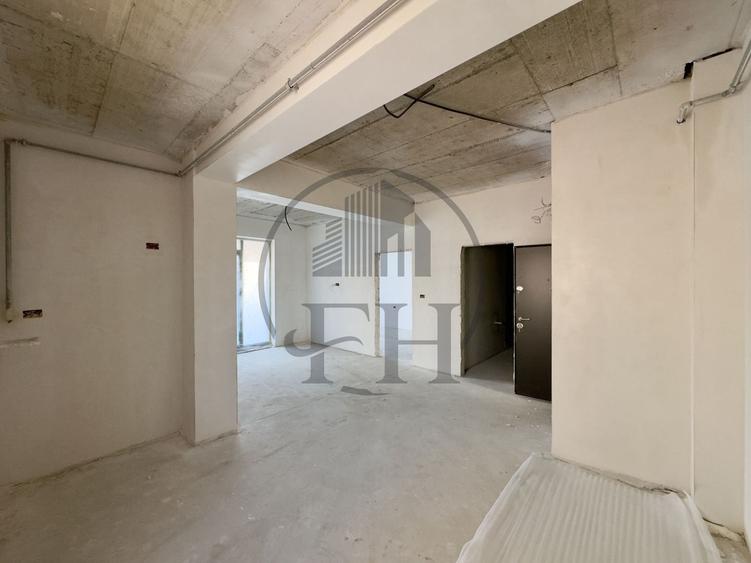 Apartament cu 2 camere semidecomandat în Sud