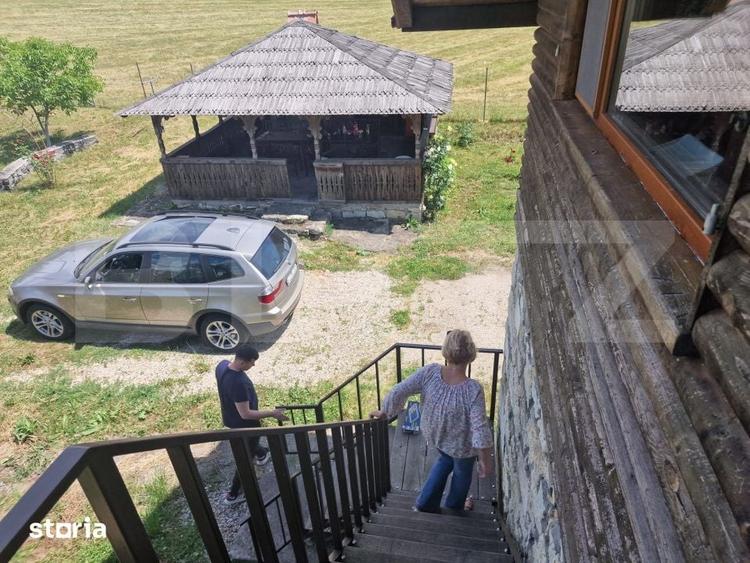 Proprietate deosebita: Casa cu 2 cladiri, foisor generos si teren de 3 - 4
