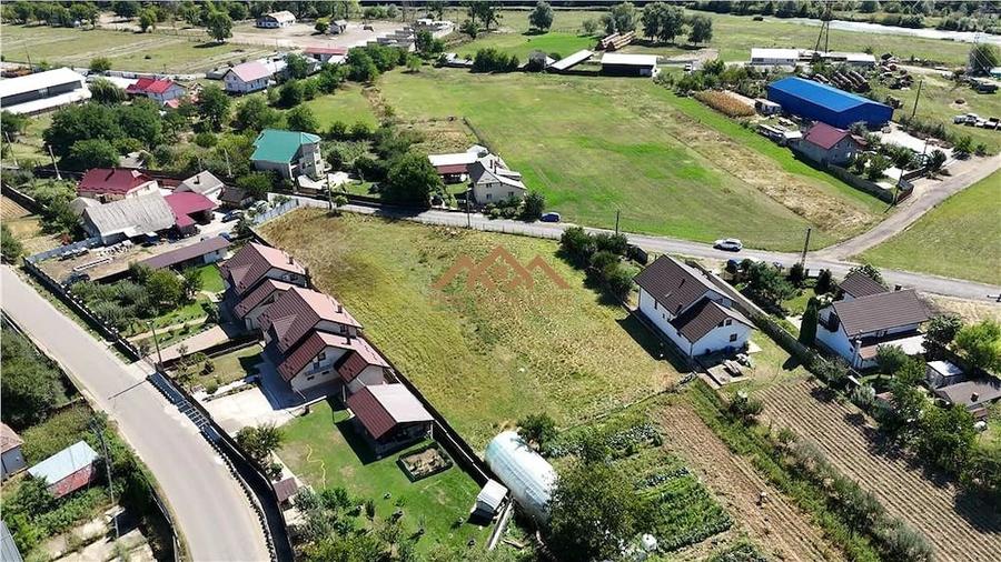 Teren de 2000 mp, în Poieni-Suceava