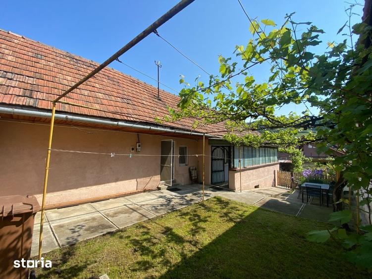 Casă cu 3 camere cu Teren 360 Mp în Central